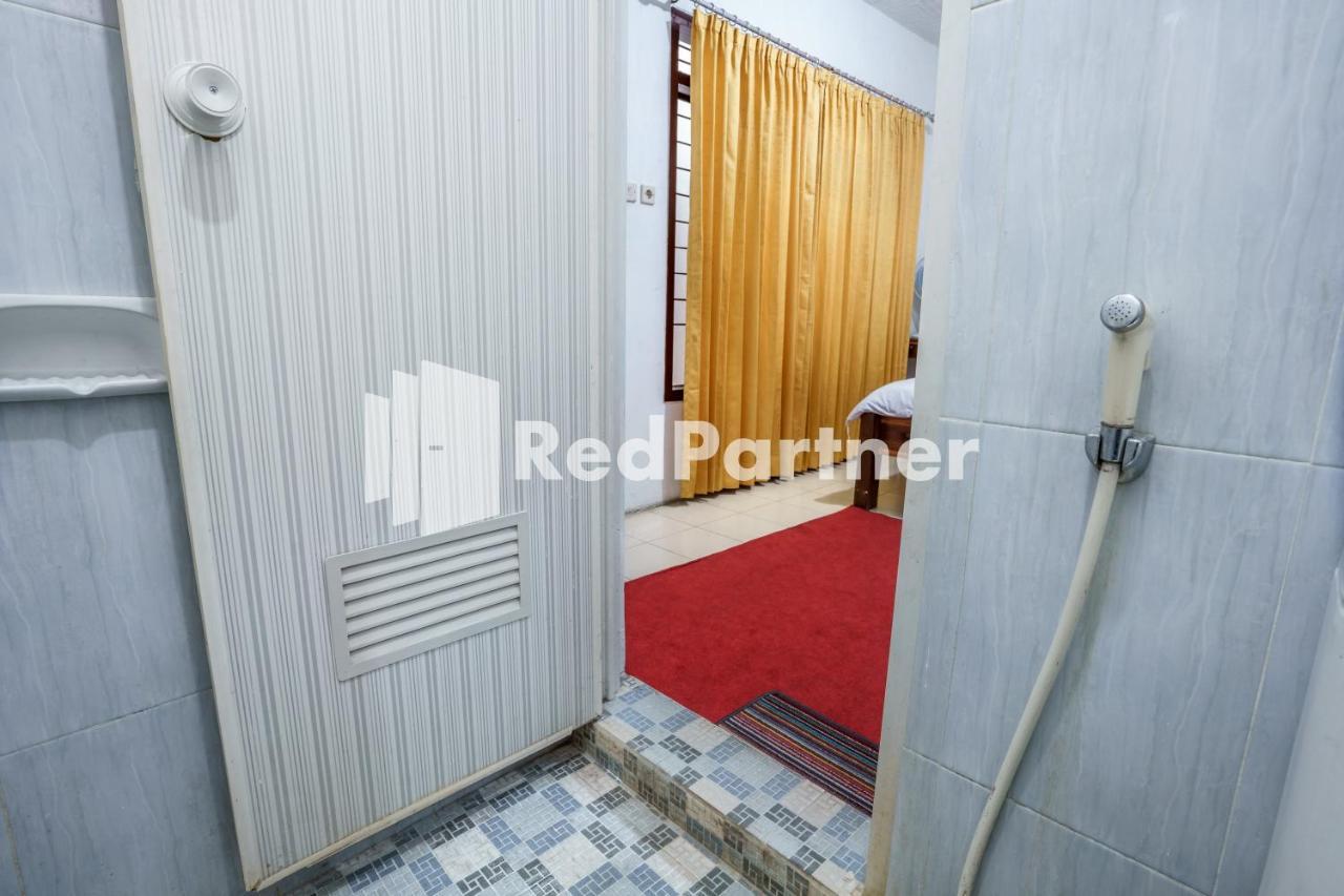 Nafisa Homestay Syariah Near Jatim Park 3 Batu Mitra Reddoorz 玛琅 外观 照片