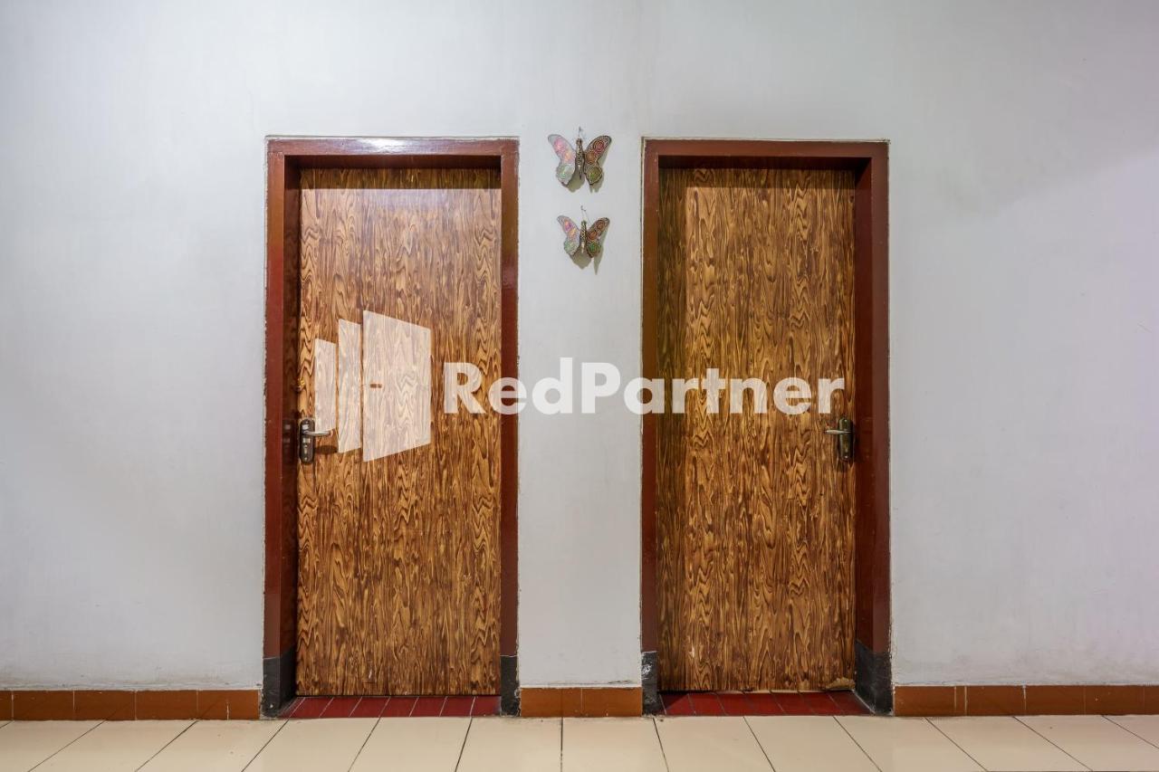 Nafisa Homestay Syariah Near Jatim Park 3 Batu Mitra Reddoorz 玛琅 外观 照片