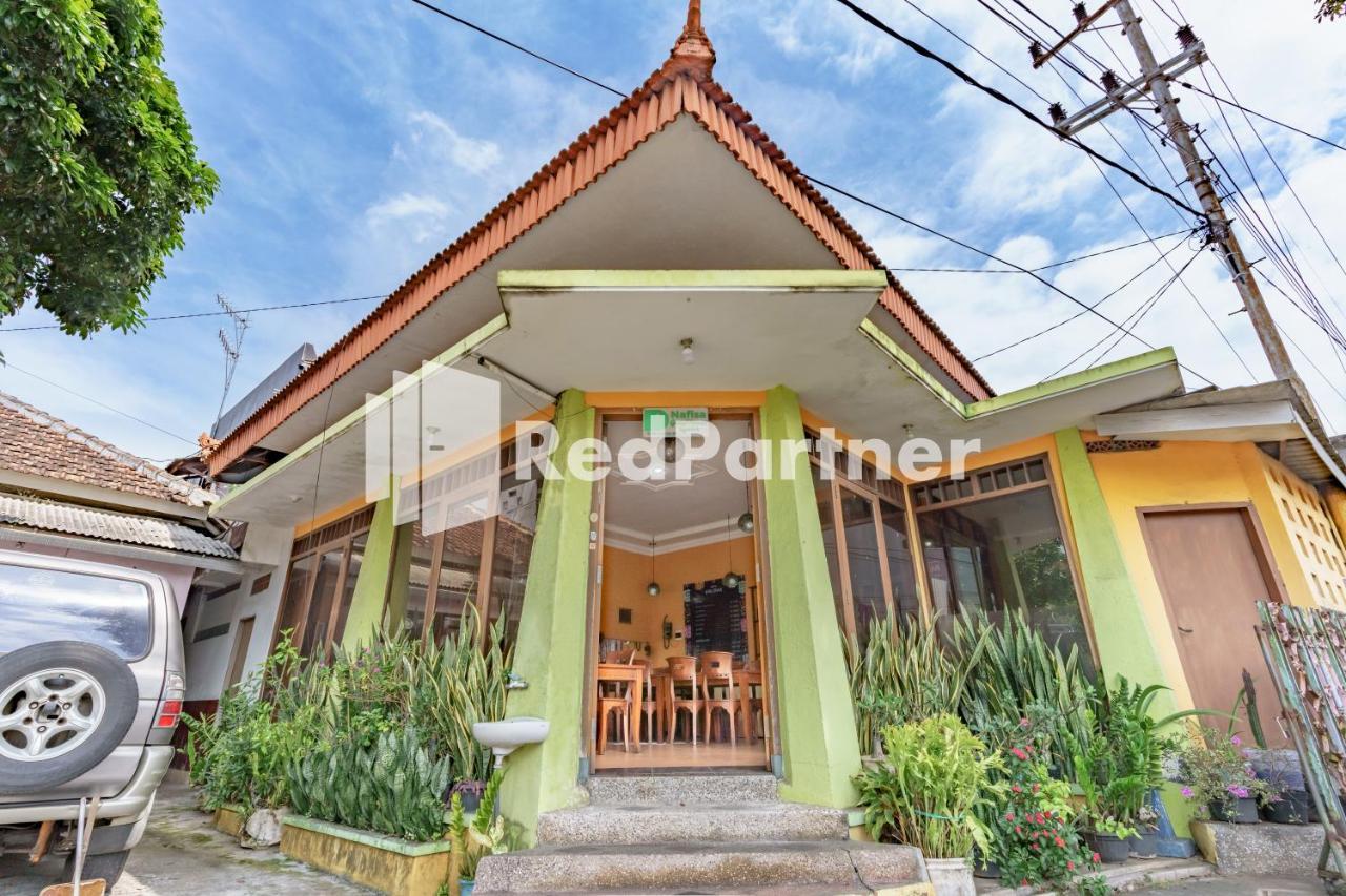 Nafisa Homestay Syariah Near Jatim Park 3 Batu Mitra Reddoorz 玛琅 外观 照片