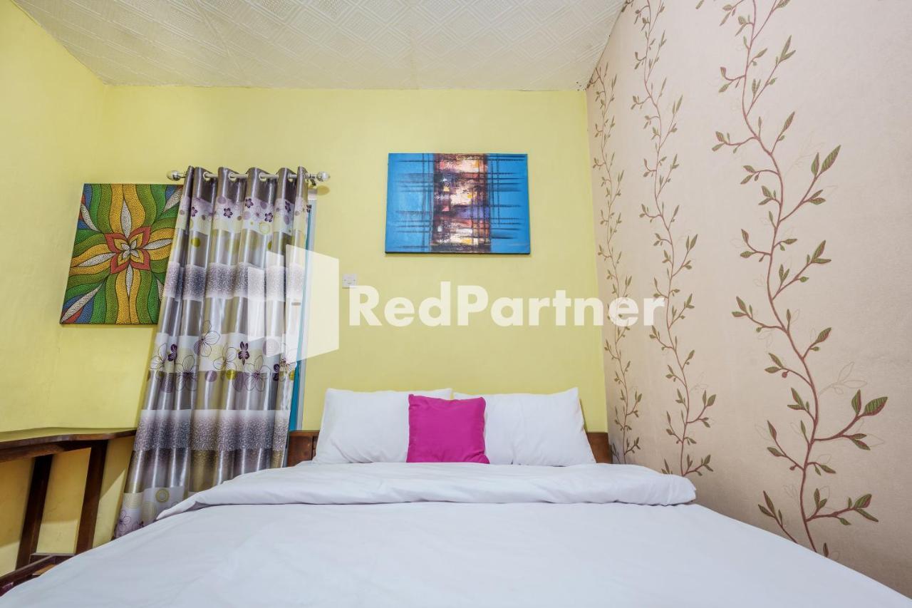 Nafisa Homestay Syariah Near Jatim Park 3 Batu Mitra Reddoorz 玛琅 外观 照片