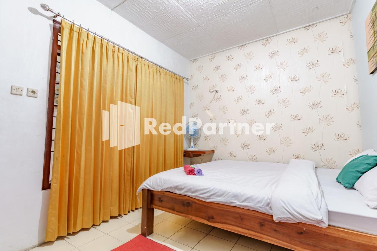 Nafisa Homestay Syariah Near Jatim Park 3 Batu Mitra Reddoorz 玛琅 外观 照片